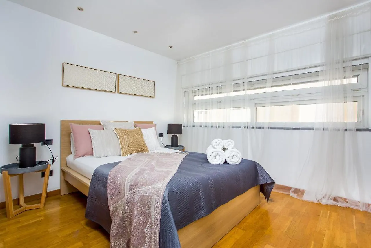 Holiday home Beach House Villa Olimpica Barcelona