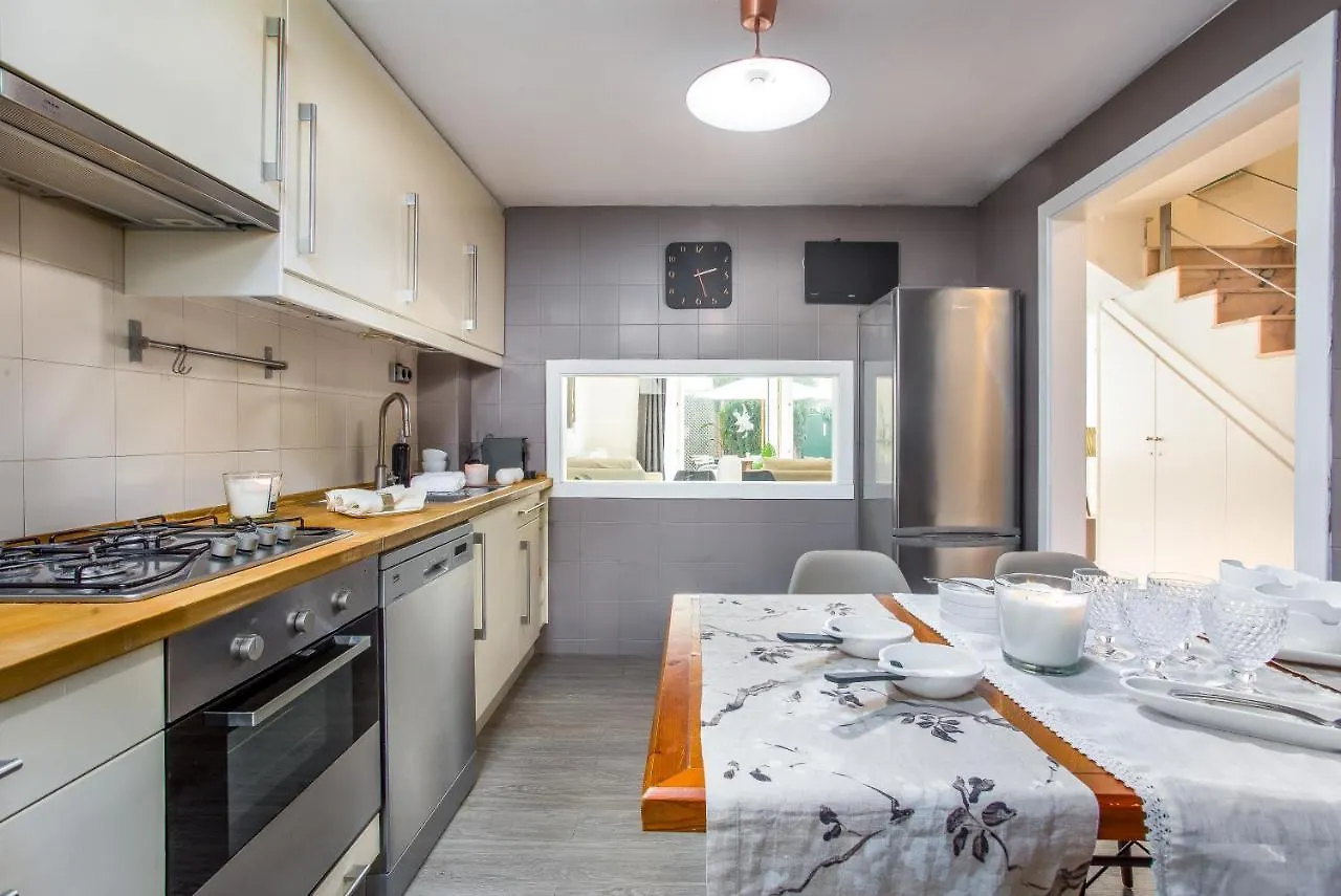 Holiday home Beach House Villa Olimpica Barcelona